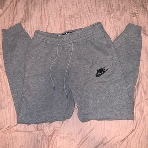 Nike joggers